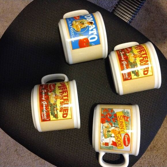 4 Vintage Campbell Soup mugs 2005 dishwasher and microwave safe beautiful graphi - Picture 10 of 16